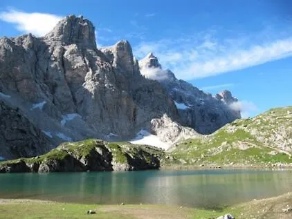Dolomiti Sot I Piz Apartment *
